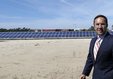 ministro do ambiente central fotovoltaica ovar estela silva lusa